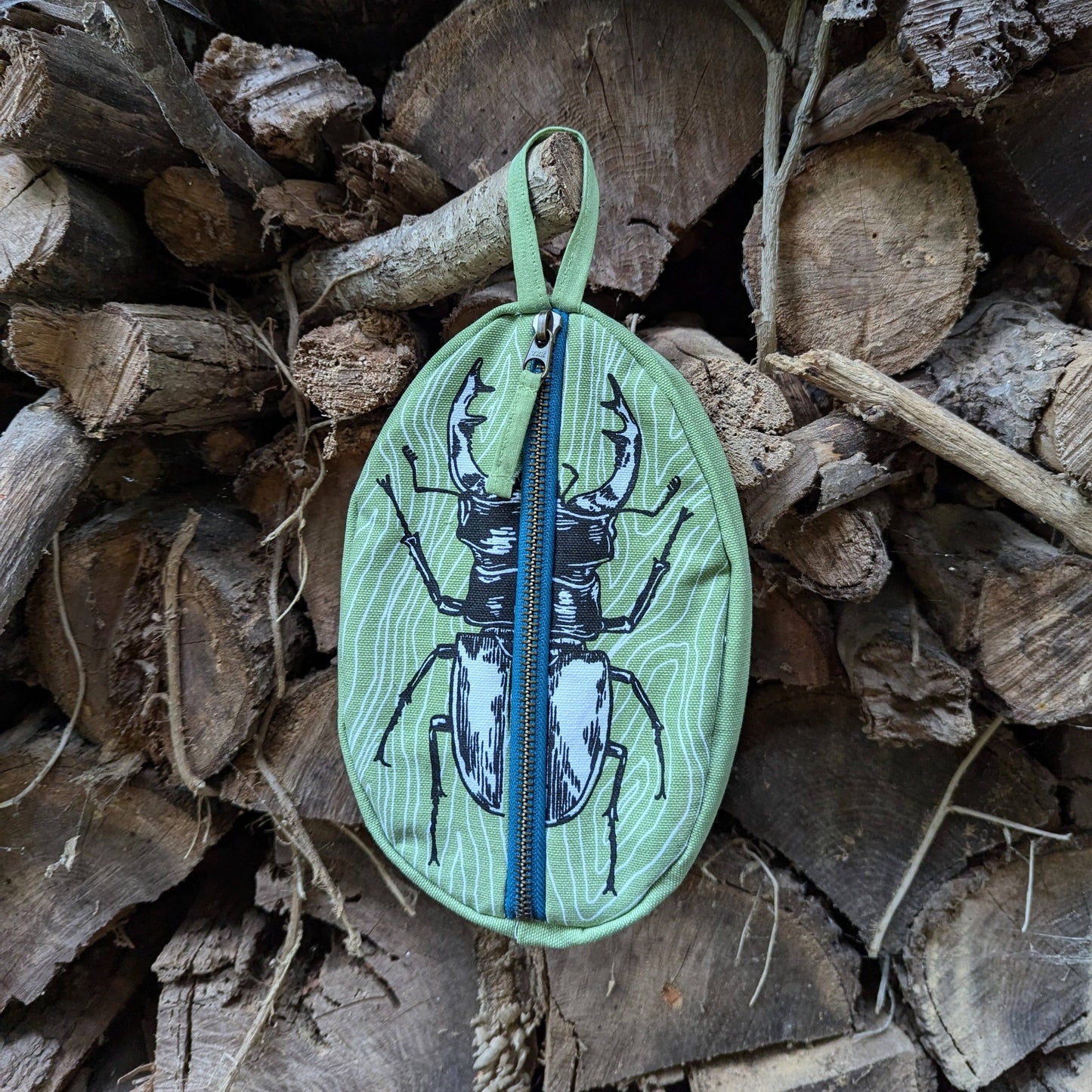 Zippered pouch | Stag Beetle