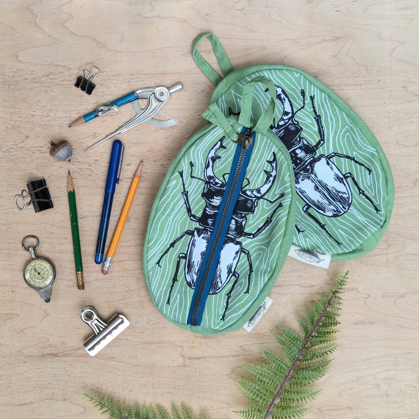 Zippered pouch | Stag Beetle