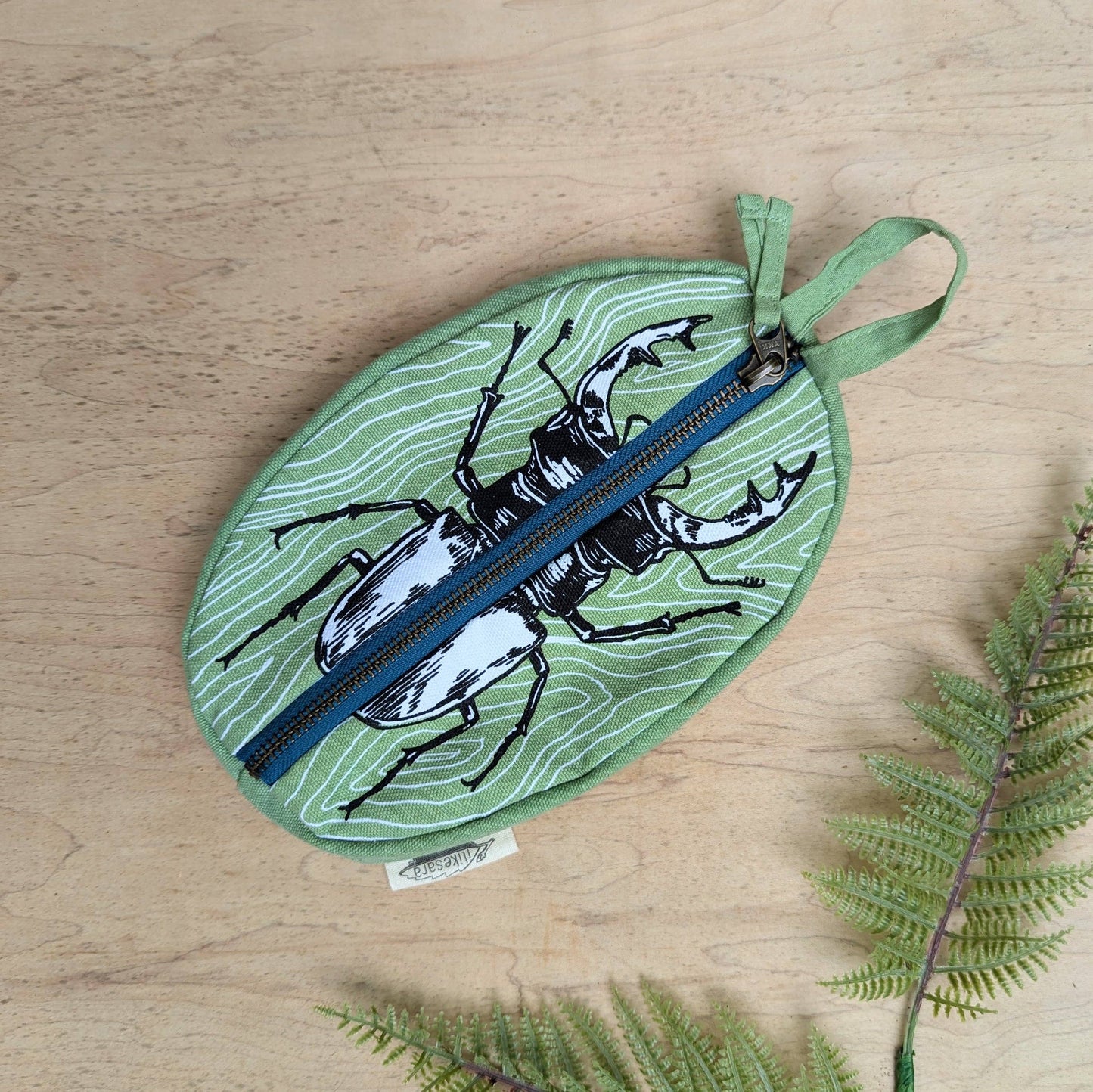 Zippered pouch | Stag Beetle