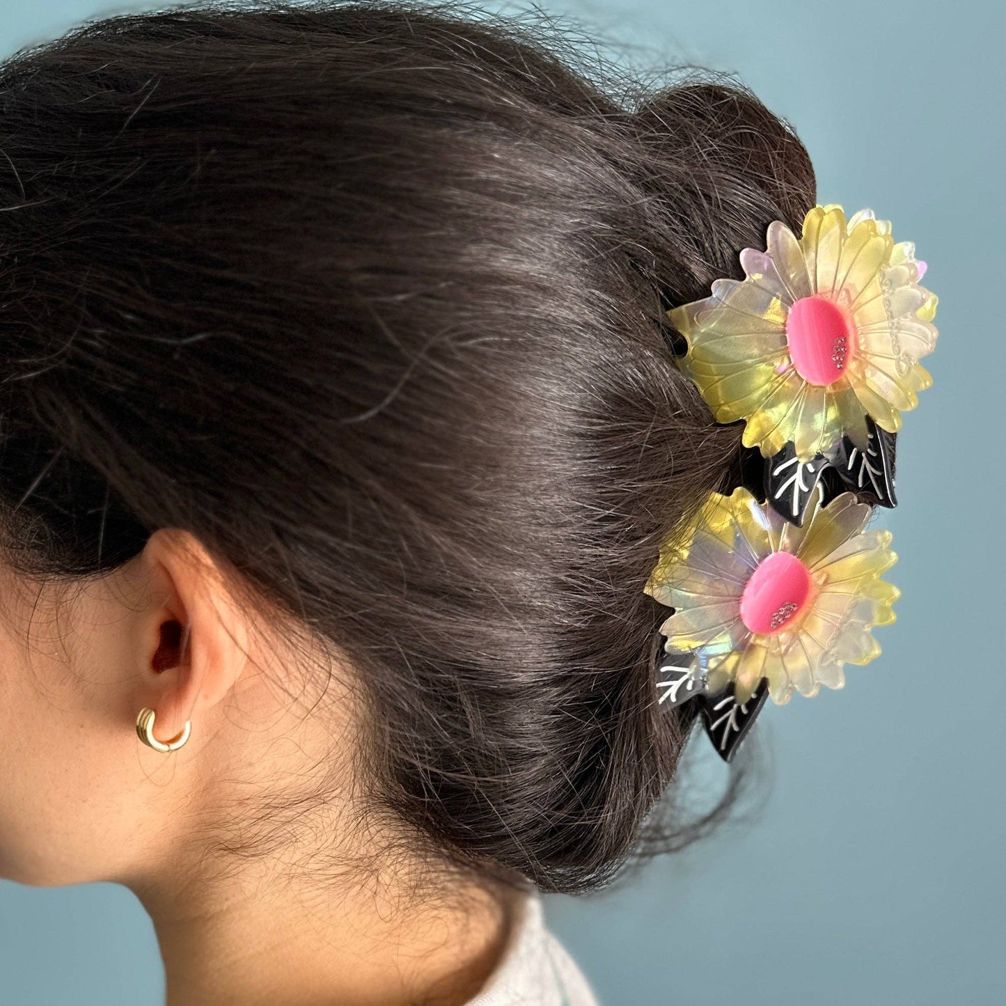 White Flower Hair Claw